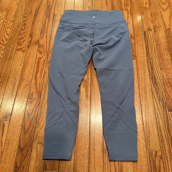 Lululemon Oasis Blue Movement 25" 7/8 Leggings - Picture 7 of 7